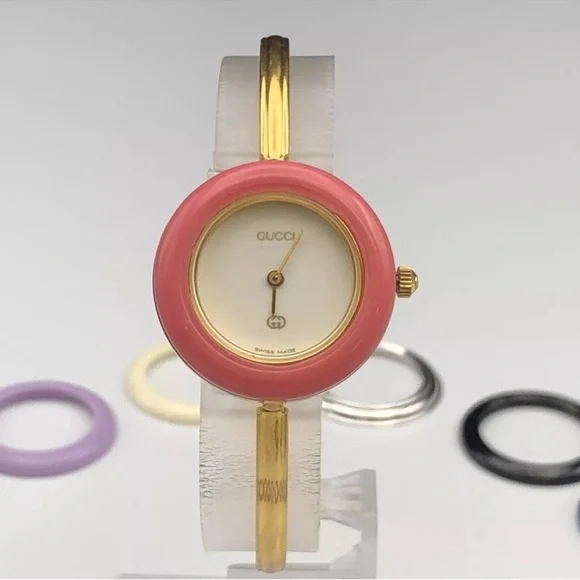 Gucci Luxury Statement Watch Vintage Highly Collectible - Picture 10 of 13